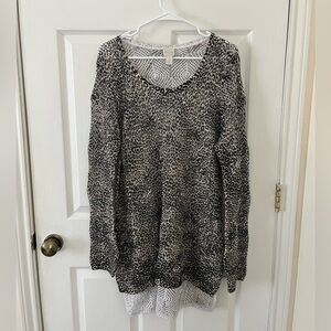 Chico's Black and White Knit Top